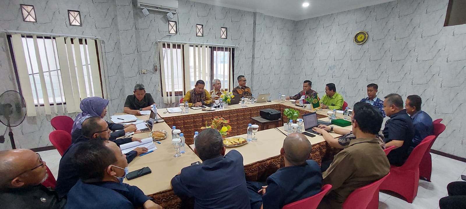 Penyusunan Naskah Urgensi "Petunjuk Teknis Terhadap Peraturan Mahkamah ...